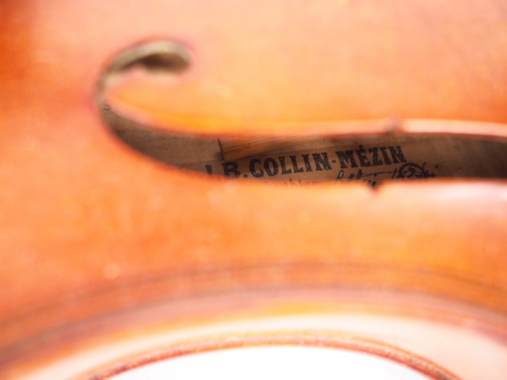 Charles Jean-Baptiste COLLIN-MEZIN, petit-fils, violon fait à Mirecour