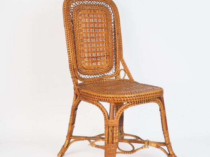 Suite de trois chaises Napoléon III en rotin Signées sur une plaque en