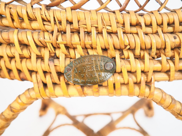 Suite de trois chaises Napoléon III en rotin Signées sur une plaque en