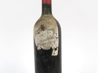 Vente aux enchères 1 BOUTEILLE ST EMILION - 1953 - BG/ETA