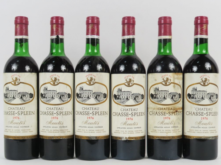 6 BOUTEILLES CHÂTEAU CHASSE SPLEEN MOULIS - 1976 - 3 LB/3 LB-HEP