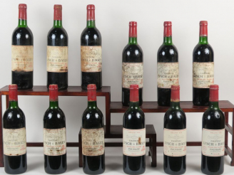 Vente aux enchères 12 BOUTEILLES CHÂTEAU LYNCH BAGES GCC PAUILLAC - 1985 - 3 LB/4 LB-HEP/