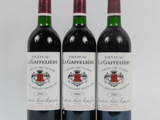Vente aux enchères 3 BOUTEILLES CHÂTEAU LA GAFFELIERE 1er GCC ST EMILION - 1990 - BG