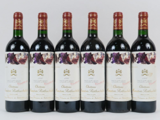 Vente aux enchères 6 BOUTEILLES CHÂTEAU MOUTON ROTHSCHILD 1er GCC PAUILLAC - 1992 - 1 BG