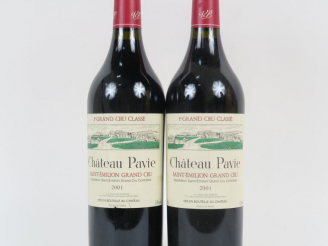 Vente aux enchères 2 BOUTEILLES CHÂTEAU PAVIE 1er GCC ST EMILION - 2001