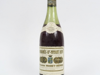 Vente aux enchères 1 BOUTEILLE ROMANÉE ST VIVANT DOMAINE MAREY MONGE - 1970 - 6,5 CM