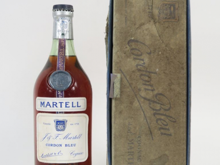 1 VIEILLE BOUTEILLE COGNAC MARTELL 'CORDON BLEU' - COFFRET