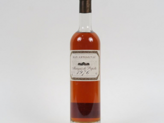Vente aux enchères 1 BOUTEILLE (50 CL) BAS ARMAGNAC MARQUIS DE PAPOLLE - 1976