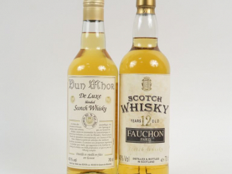 Vente aux enchères 2 BOUTEILLES SCOTCH WHISKY : 1 DUN MHOR - 1 FAUCHON 12 ANS 