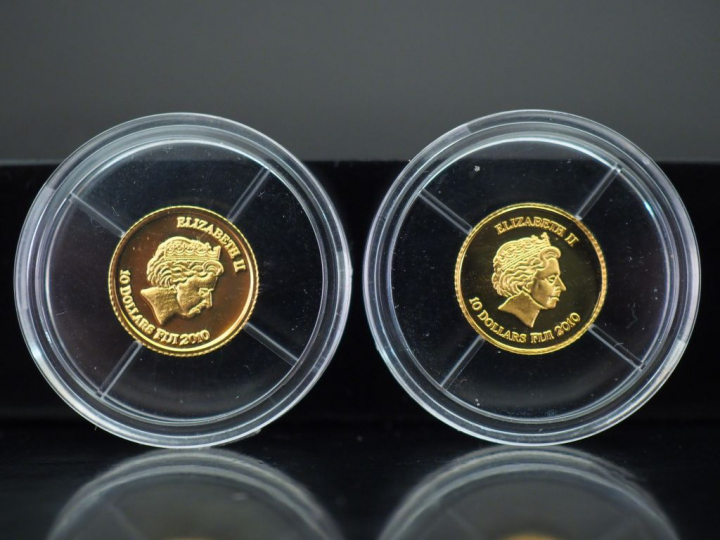 Deux pièces de 10 Dollars or Fidji. 2010.  FRAIS ACHETEURS 5% TTC.   