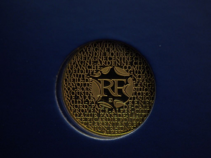 Pièce de 200 euros or, 2012. FRAIS ACHETEURS 5% TTC.   