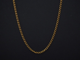 Vente aux enchères Chaine en or jaune, maille gourmette.  Long. 47 cm Poids. 7,09 g   