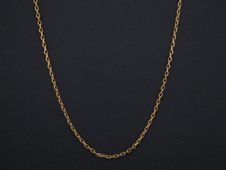 Vente aux enchères Chaine en or jaune, maille forçat.  Long. 51 cm Poids. 3,24 g   