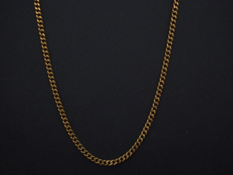 Vente aux enchères Chaine en or jaune, maille gourmette.  Long. 55,5 cm Poids. 8,81 g   