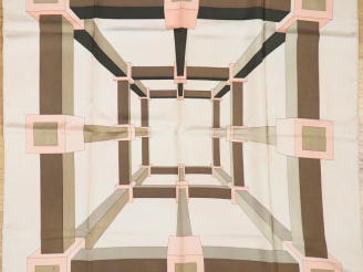 Vente aux enchères HERMES A.M.Cassandre pour HERMES Paris. "Perpective". Dans sa boîte. (
