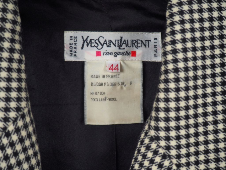 YVES SAINT LAURENT Veste en pied de poule noir et blanc, en laine. Fer