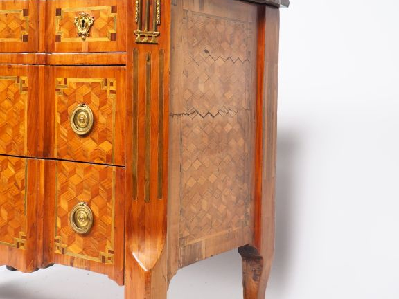 Commode Transition en marqueterie à décor de cubes, ouvrant à trois ti