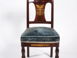 Vente aux enchères Suite de six chaises Empire en acajou et placage d'acajou, dossier ren