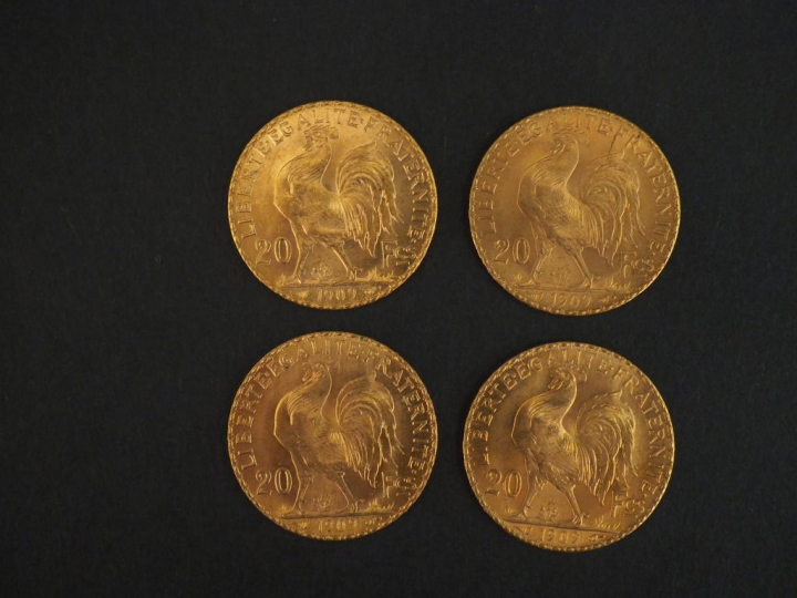 Quatre pièces de 20 Francs or, 1909. FRAIS ACHETEURS 5% TTC.   