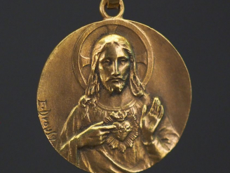 Vente aux enchères Médaille religieuse en or jaune, figurant le Sacré-Cœur de Jésus sur u