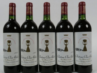 Vente aux enchères 5 BOUTEILLES CHÂTEAU CLERC MILON GCC PAUILLAC - 1975 - 4 BG