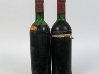 Vente aux enchères 2 BOUTEILLES CHÂTEAU LES GRANDES MURAILLES GCC SAINT EMILION - PRESUME