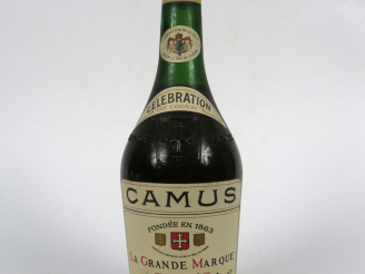 Vente aux enchères 1 BOUTEILLE COGNAC LA GRANDE MARQUE CELEBRATION CAMUS 40° - ETLA