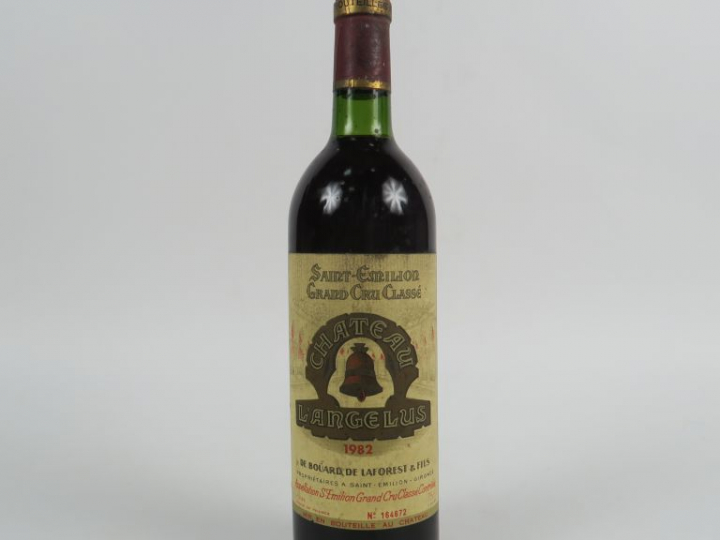 1 BOUTEILLE CHÂTEAU L'ANGELUS GCC SAINT EMILION - 1982 - BG/ETLS