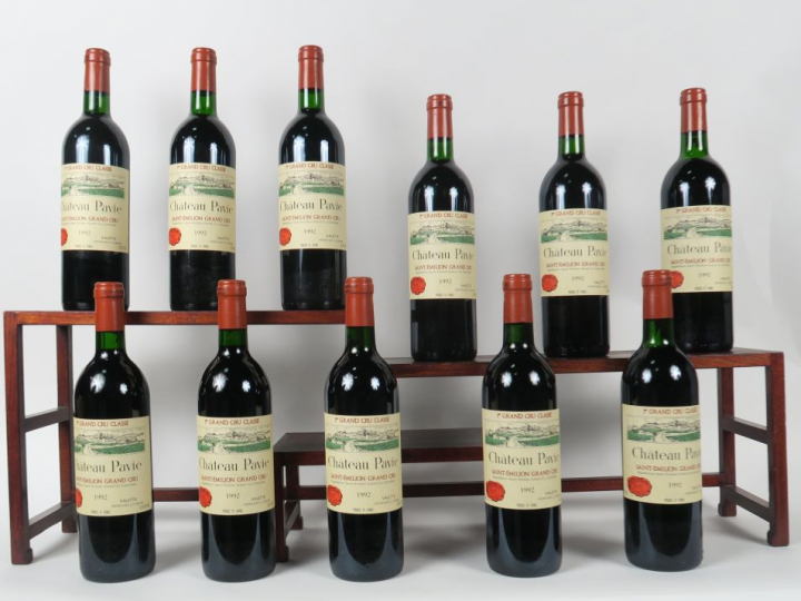 11 BOUTEILLES CHÂTEAU PAVIE 1er GCC SAINT EMILION - 1992 - 2 BG/1 LB
