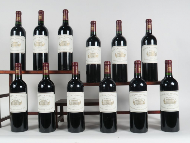 12 BOUTEILLES CHÂTEAU MARGAUX 1er GCC MARGAUX - 2006 - CBO