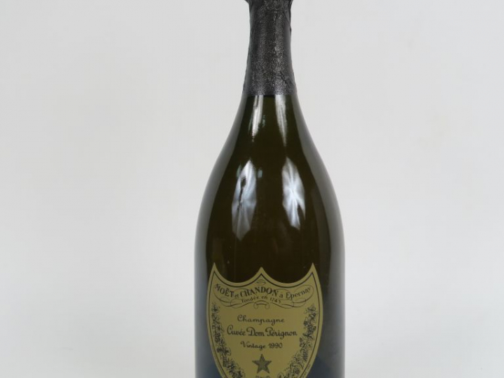 1 BOUTEILLE CHAMPAGNE DOM PERIGNON - 1990 - COFFRET
