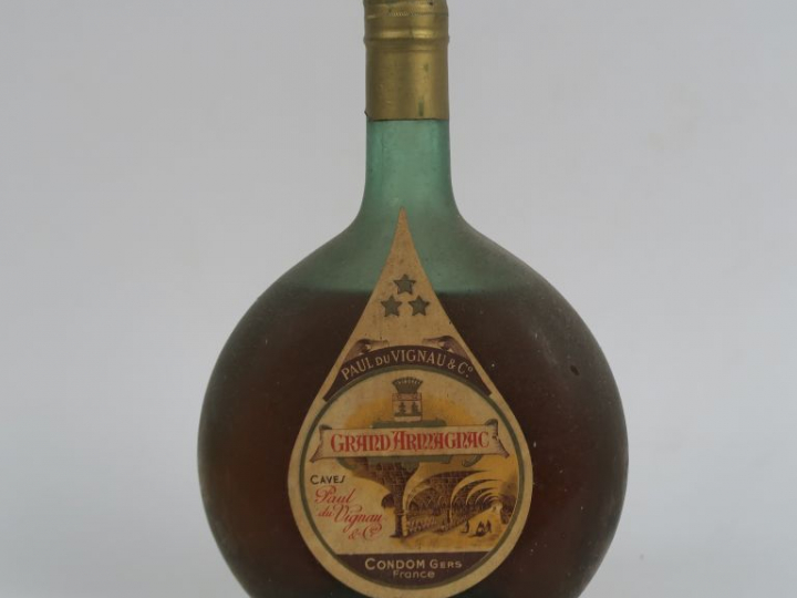 1 VIEILLE BOUTEILLE GRAND ARMAGNAC PAUL du VIGNAU '***'