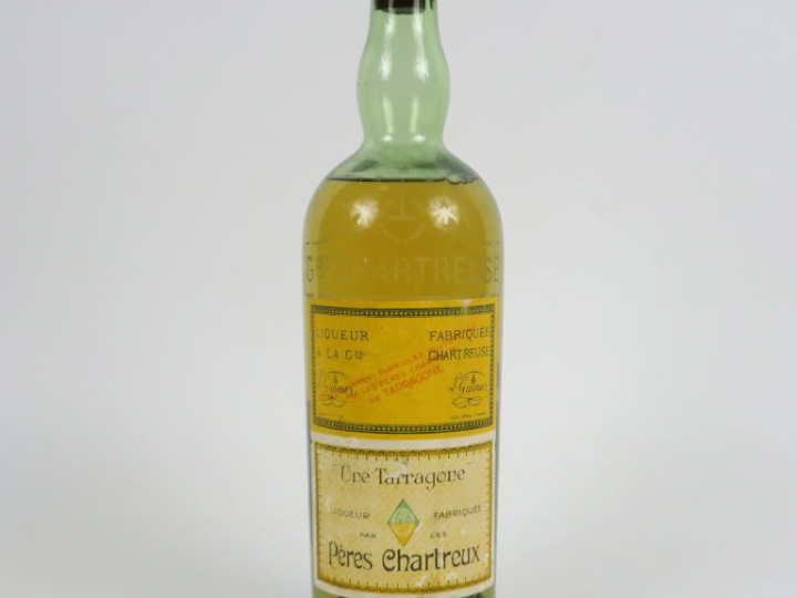 1 BOUTEILLE CHARTREUSE JAUNE TARRAGONE PÉRIODE 1936-1941