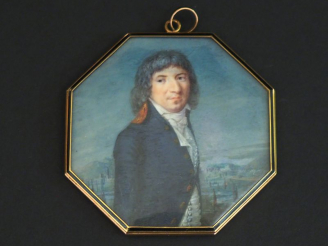 Vente aux enchères Miniature XIXème, "portrait d'homme au jabot", monogramme en cheveux a