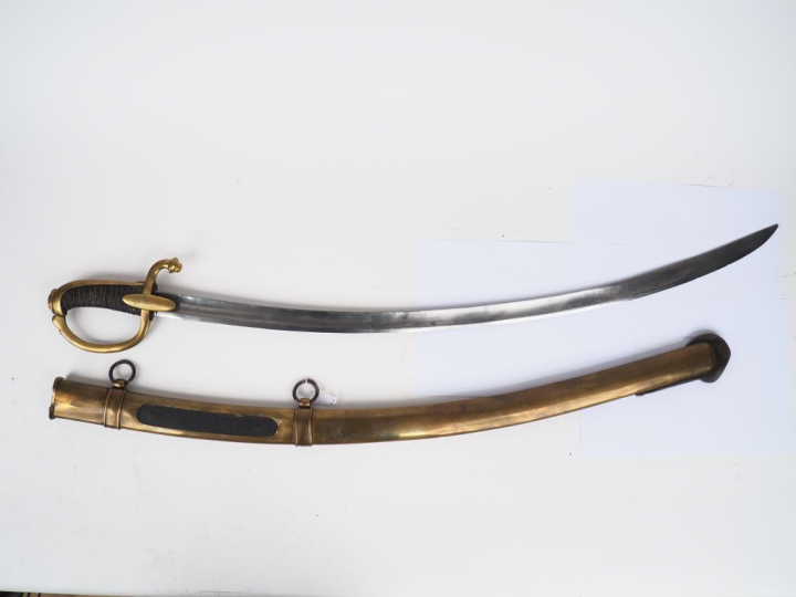 Sabre type artillerie à cheval garde des consuls (réf 152 pétard tome 