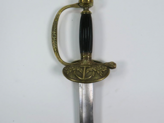 Vente aux enchères Belle épée à clavier fixe époque restauration (Modèle 1816), monture e