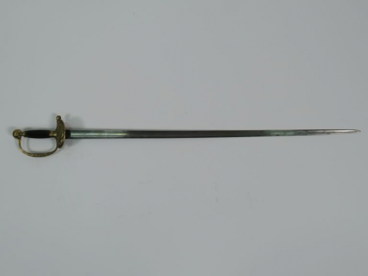 Belle épée à clavier fixe époque restauration (Modèle 1816), monture e