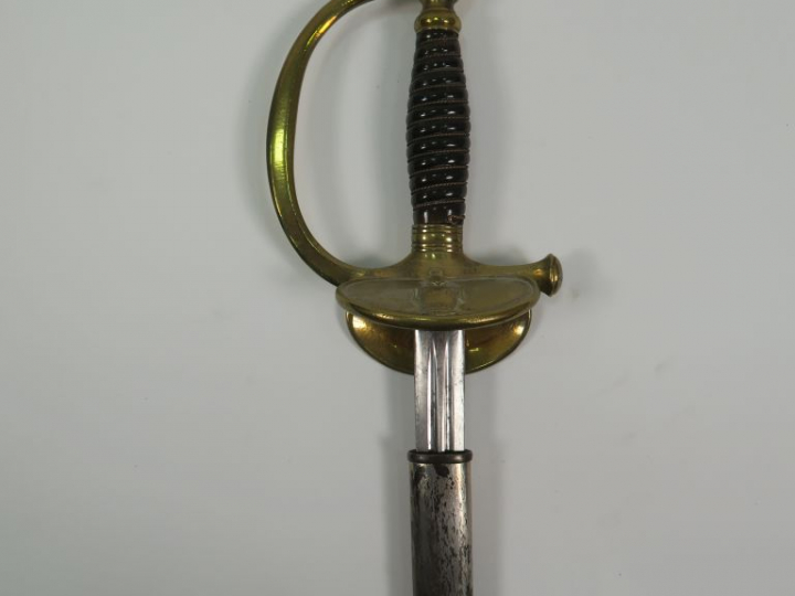 Epée à clavier d’officier subalterne du génie type 1852. Monture en br