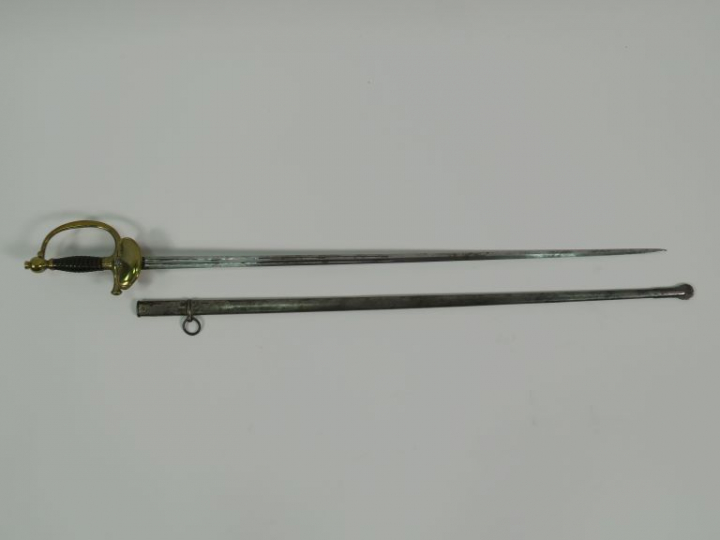 Epée à clavier d’officier subalterne du génie type 1852. Monture en br