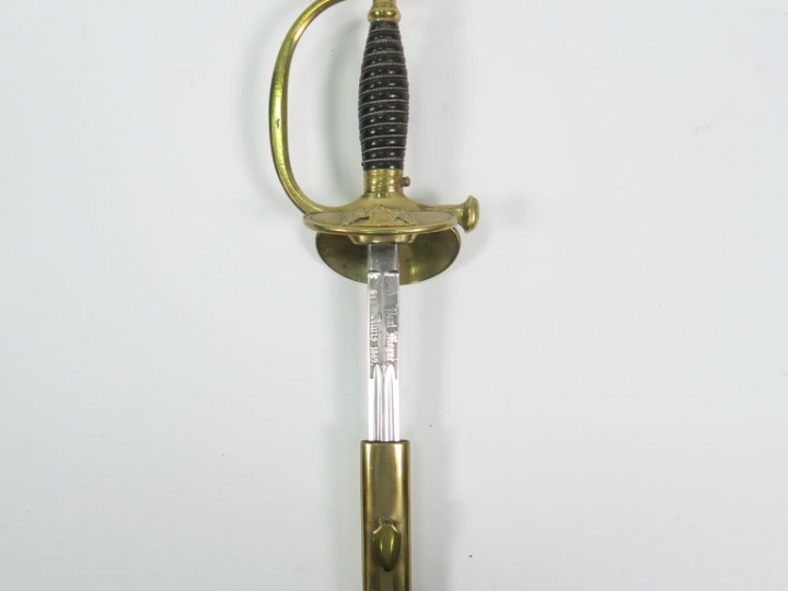Belle épée à clavier d’officier époque second Empire, monture en bronz