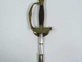 Vente aux enchères Belle épée d’officier supérieur du corps de santé mi XIX éme. Monture 