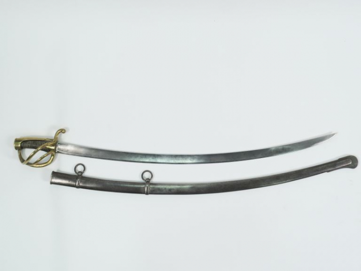 Sabre de cavalerie légère troupe modèle An XI. Monture bronze fondu à 