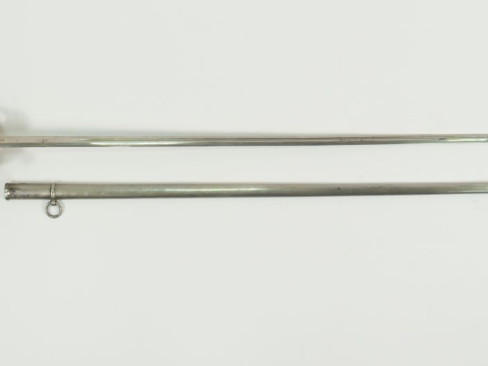 Sabre d’officier supérieur des chasseurs à pied, monture en bronze dor