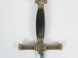 Vente aux enchères Epée de fantaisie époque second empire lame droite à 4 pans vierge de 