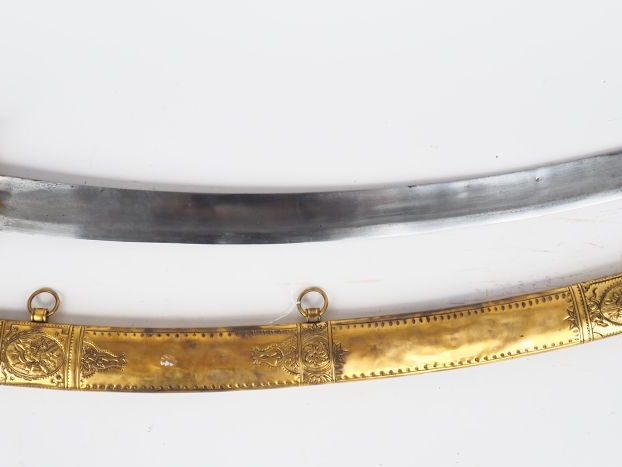 Sabre type officier de cavalerie dans le gout des sabres de récompense