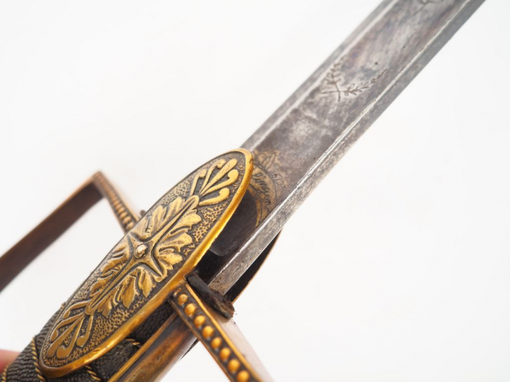 Sabre de cavalerie légère optimisé pour en faire un sabre d’officier d