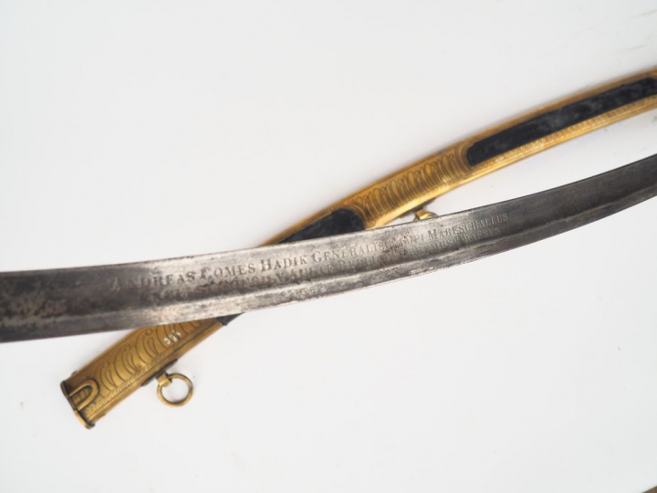 Réplique moderne d’un sabre d’officier de cavalerie Austro-Hongroise l