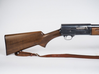 Vente aux enchères Fusil semi-automatique Browning auto 5 calibre 12/70 arme numéro 68059