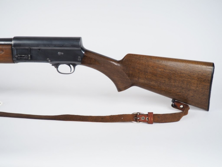 Fusil semi-automatique Browning auto 5 calibre 12/70 arme numéro 68059