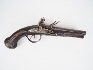 Vente aux enchères Pistolet de voyage à silex de 300 mm de long monté fer, canons en tabl